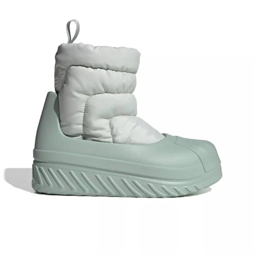 NWOB Adidas AdiFOM Superstar Women’s Linen Green Winter Boot Sz 5.5